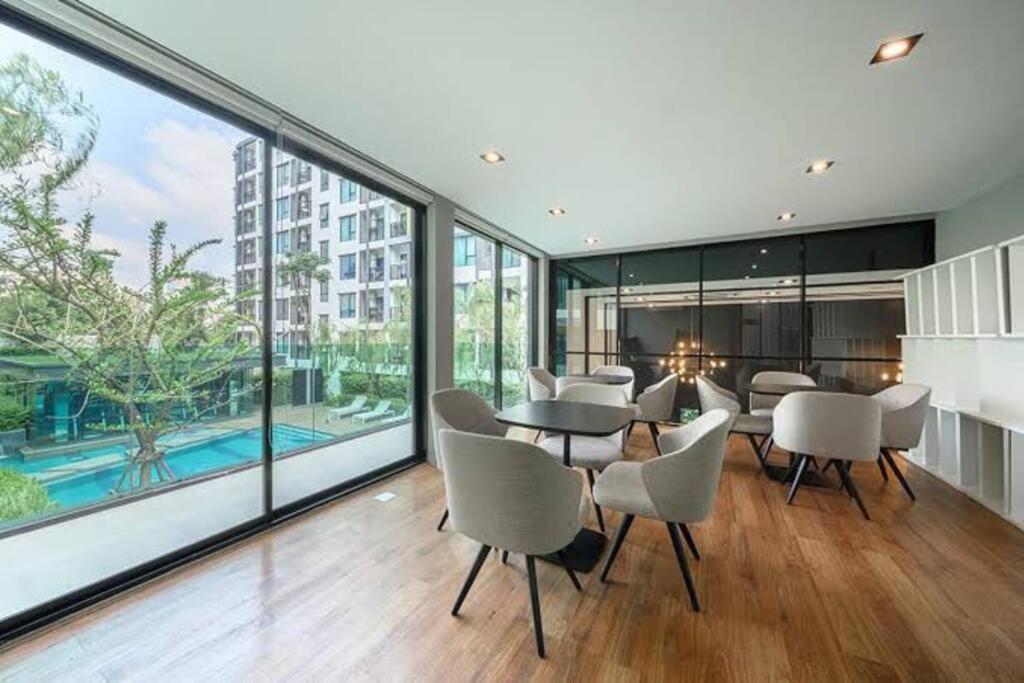 Apartment Quiet One Bedroom Near Bts Onnut Bangkok